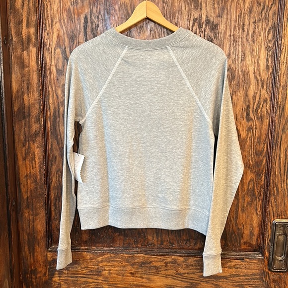Stella & dot grey sweatshirt leopard heart extra small xs xsmall - Picture 4 of 4